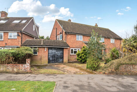The Crescent, Horley, Surrey, RH6