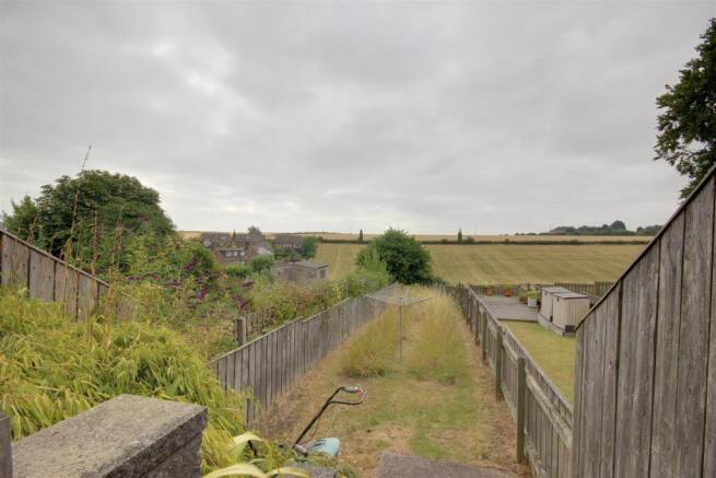 2 bed Terraced for sale Image 6