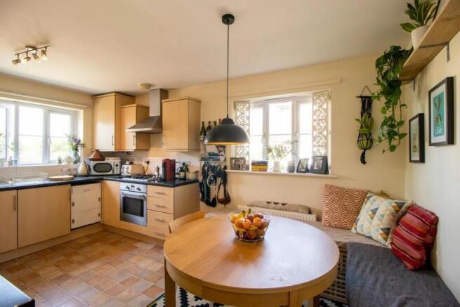 Kitchen - 1.jpg