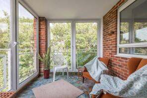 22, 26 St James Court, The Avenue, Poole BH13 6BF