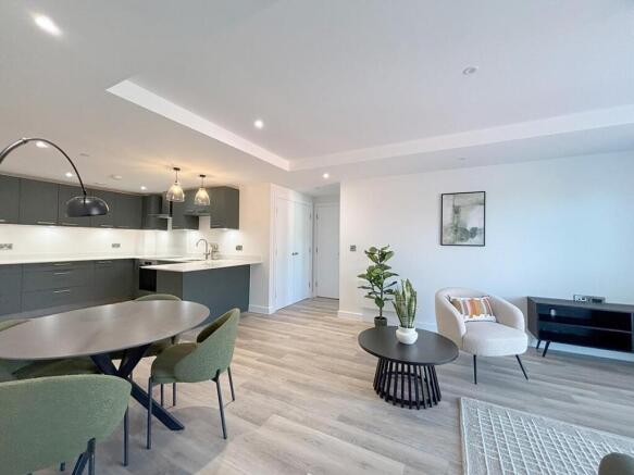 2 bed Flat to rent Image 6