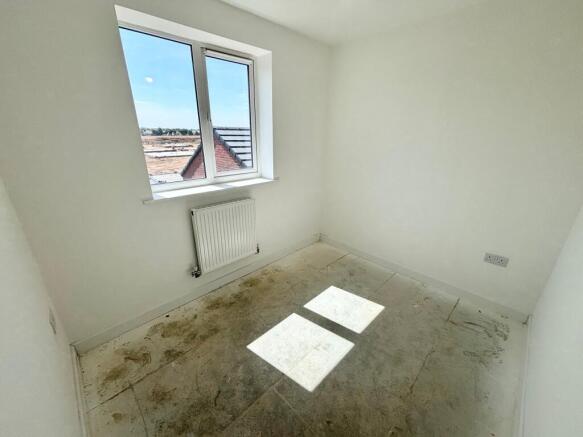 4 bed Detached to rent Image 12