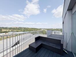 Flat 154, 1 Alington House, Mary Neuner Road, Wood Green, London N8 0ES