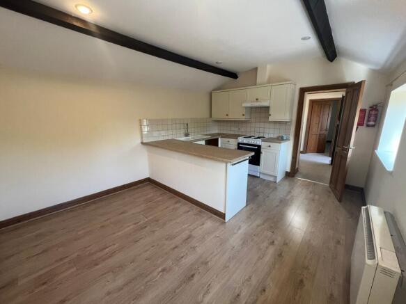 Open plan kitchen-diner