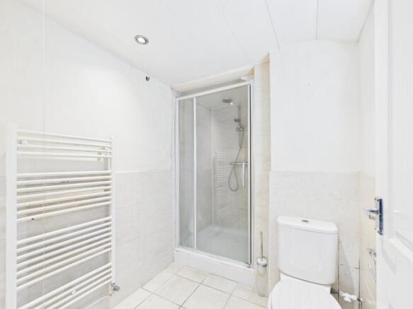 2 bed Terraced for sale Image 7