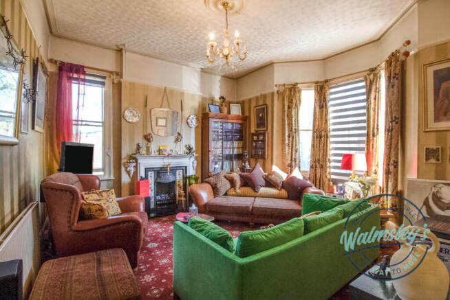 Decadent 1st floor front sitting room