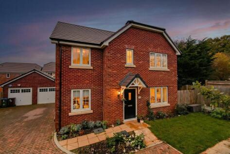 Avocet Drive, Angmering, BN16