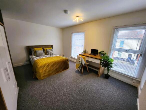 2022-12-10 12.14.44-min.jpg