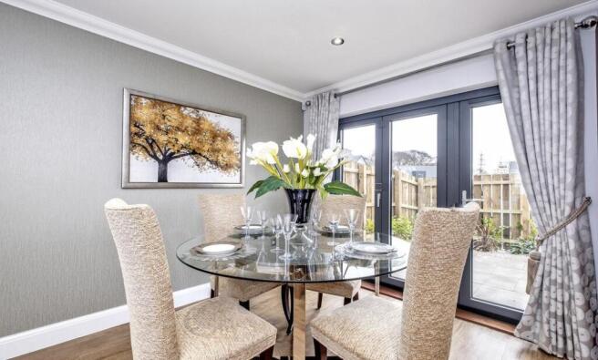 Dandara - Prior's Edge - The Lime, Home 62