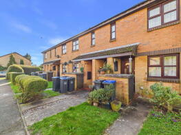 6, Pilgrims Walk, Tarring, Worthing BN13 1RJ