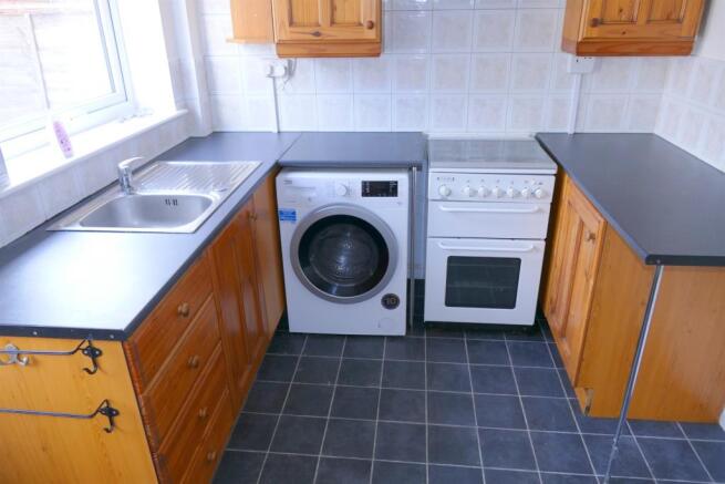 Kitchen c