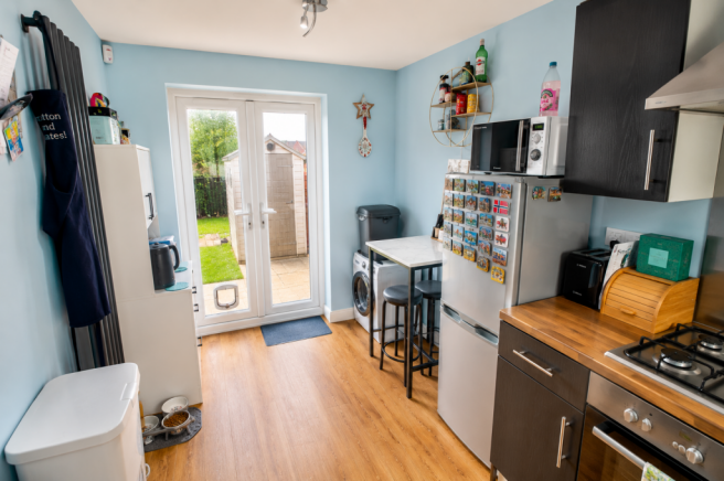 2 bed Semi-Detached for sale Image 6
