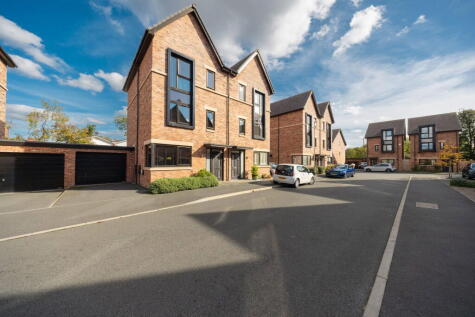 Crimson Gardens, Monton M30 9NT