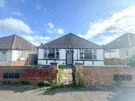 11, Locarno Avenue, Luton LU4 9EJ