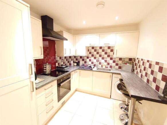 Fitted Kitchen