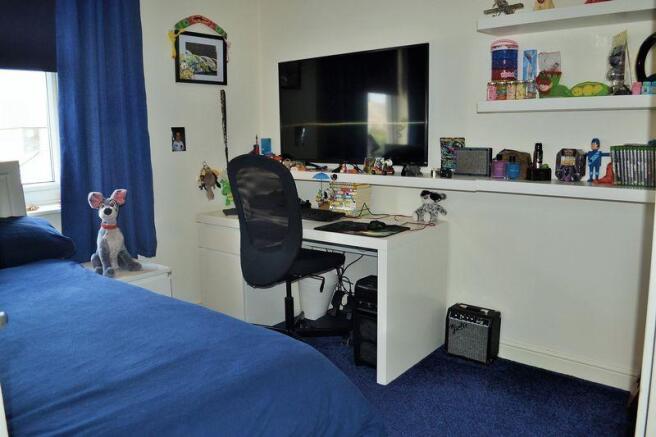 Photo 17