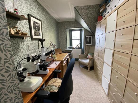 BOX ROOM.JPG