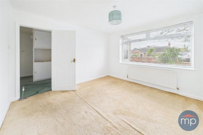 2 bed Bungalow for sale Image 12