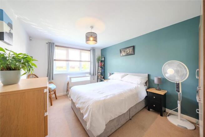 2 bed Apartment for sale Image 5