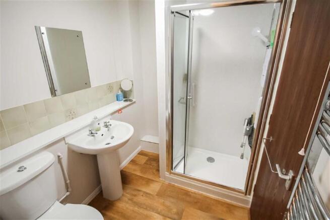 Upgraded Shower Room