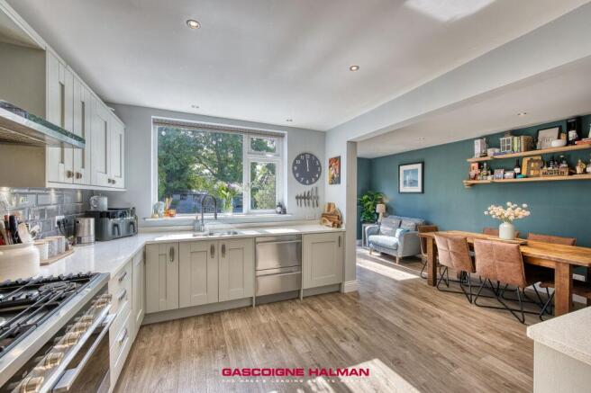 Kitchen Family Diner