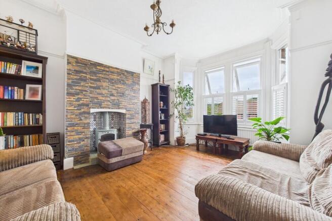 CAM01085G0-PR0610...