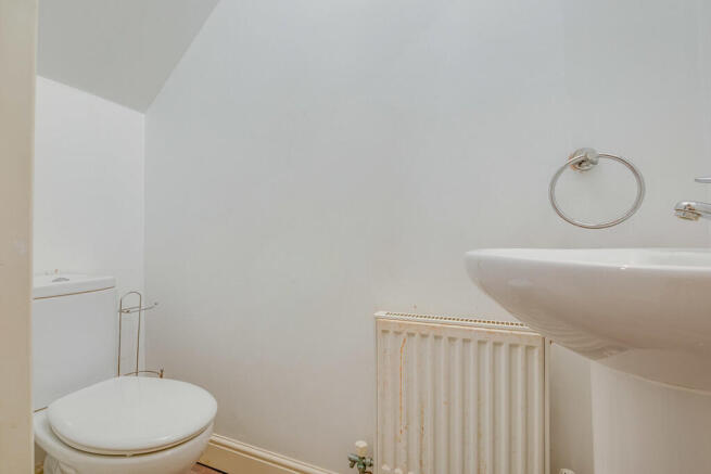 3 bed Town House for sale Image 10