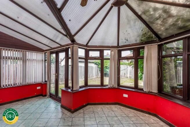 3 bed House for sale Image 7