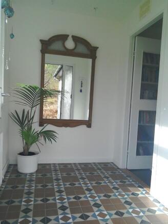 Photo 6