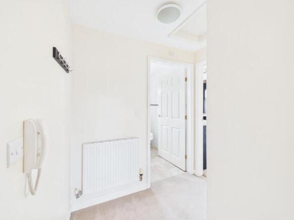 1 bed Flat for sale Image 9
