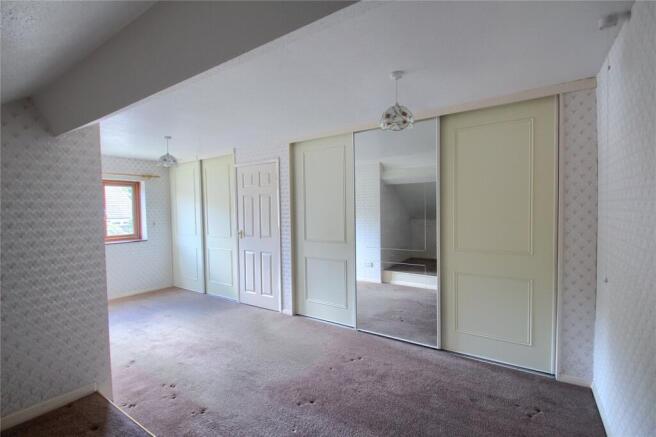 2 bed Bungalow for sale Image 9