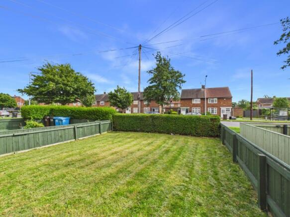 3 bed Terraced for sale Image 6