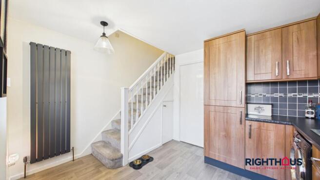 2 bed Semi-Detached for sale Image 8