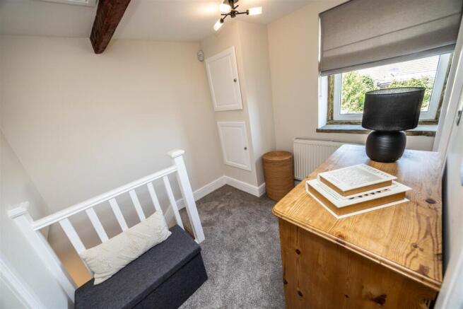 2 bed House for sale Image 12