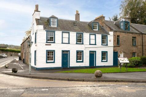 West Port, Linlithgow, EH49