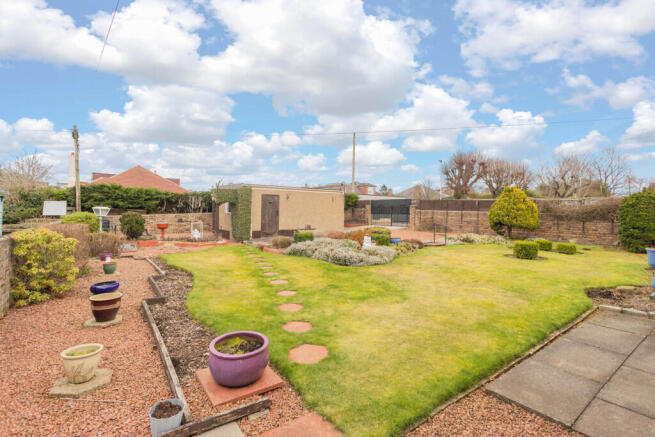 Garden of 40 Craigs Crescent