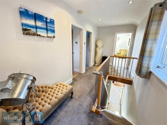 3 bed Detached for sale Image 8