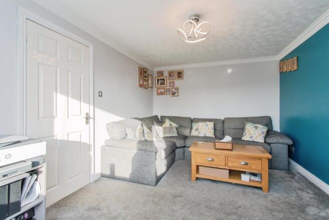 4 bed Detached for sale Image 6
