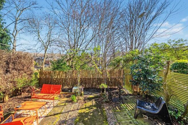 2 bed Terraced for sale Image 9