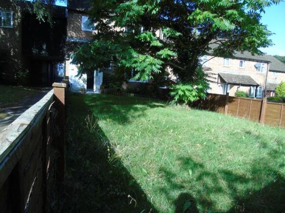 Photo 10