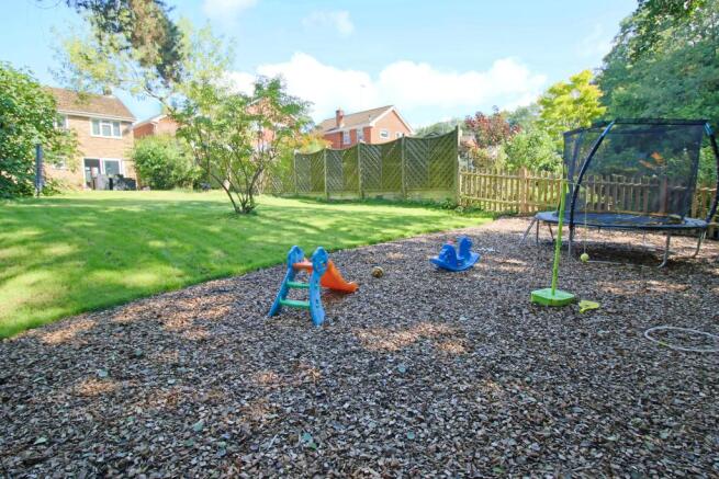 Garden Play Area 