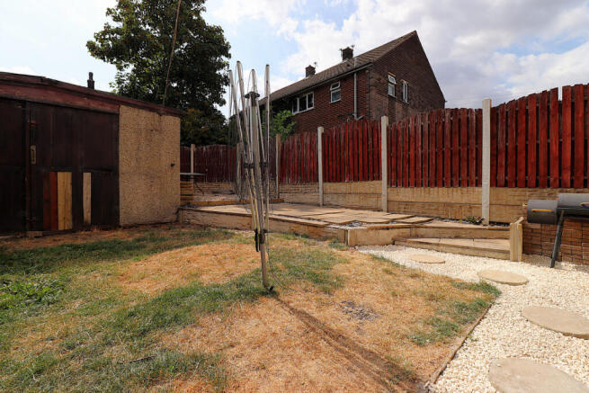 3 bed Semi-Detached for sale Image 11