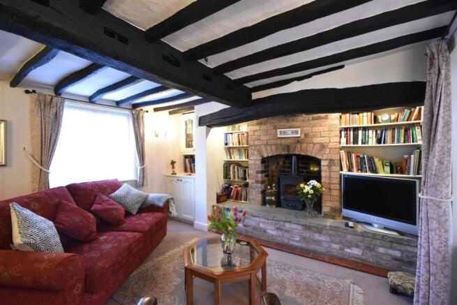 SITTING ROOM