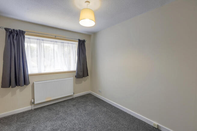 3 bed Semi-Detached to rent Image 7