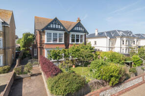 Flat 4, 50, Shelley Road, Worthing Central, Worthing BN11 4BX