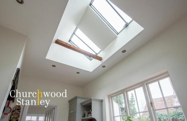 Vaulted sky-light