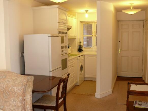 Photo 3