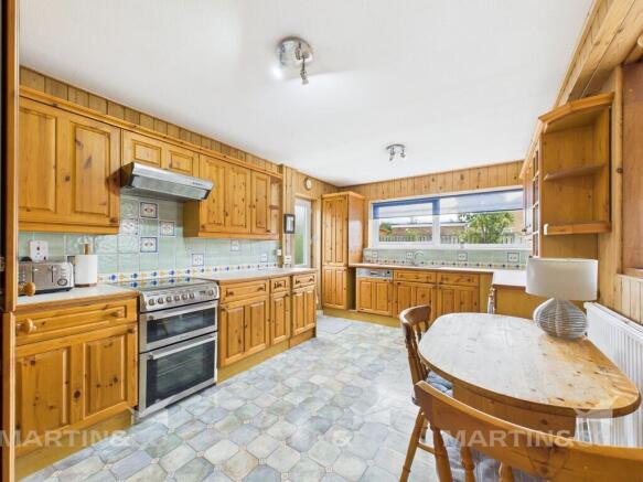 CAM02406G0-PR0512...