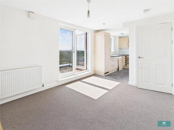 2 bed Apartment for sale Image 5