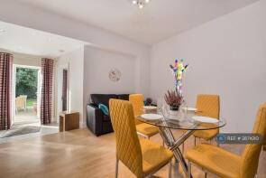 67, Rosecroft Gardens, Twickenham TW2 7PU